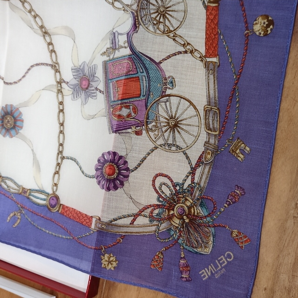 Celine vintage handkerchief with a chain and carriage print In Original Box - Picture 12 of 14